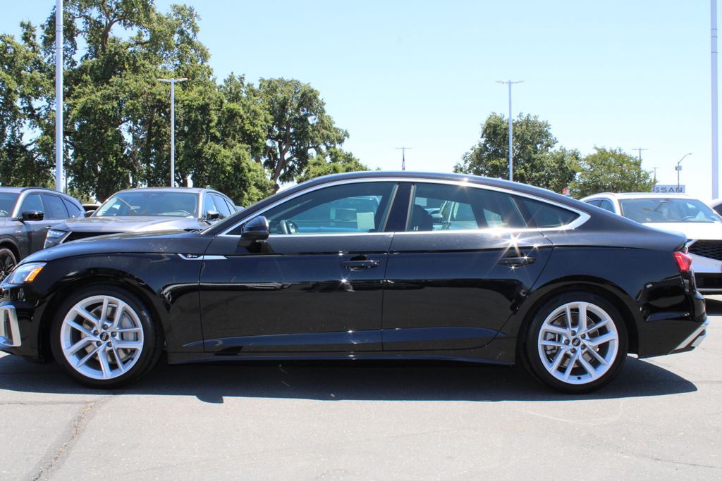 2023 Audi A5 45 S line Premium Plus photo 3