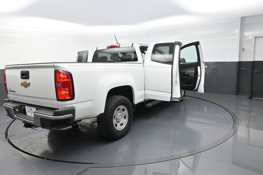 2016 Chevrolet Colorado Work Truck photo 28