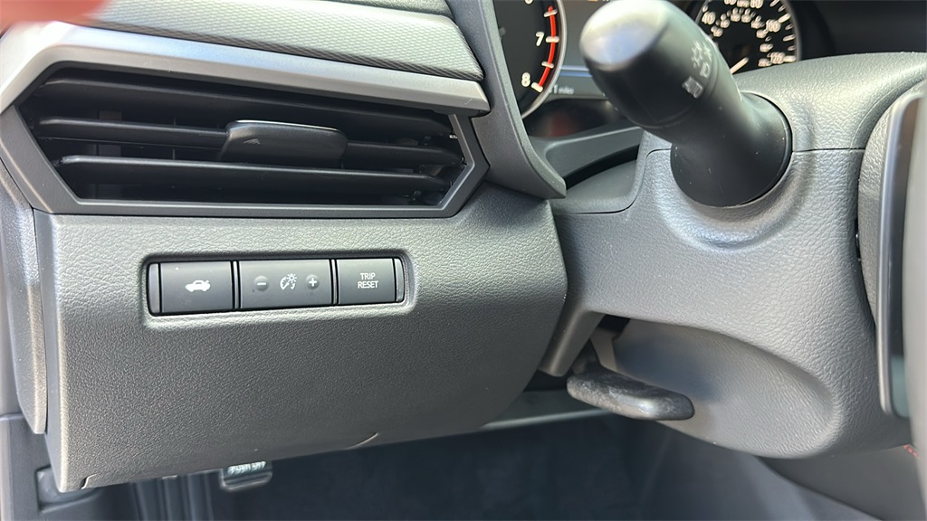 2025 Nissan Altima SR photo 15