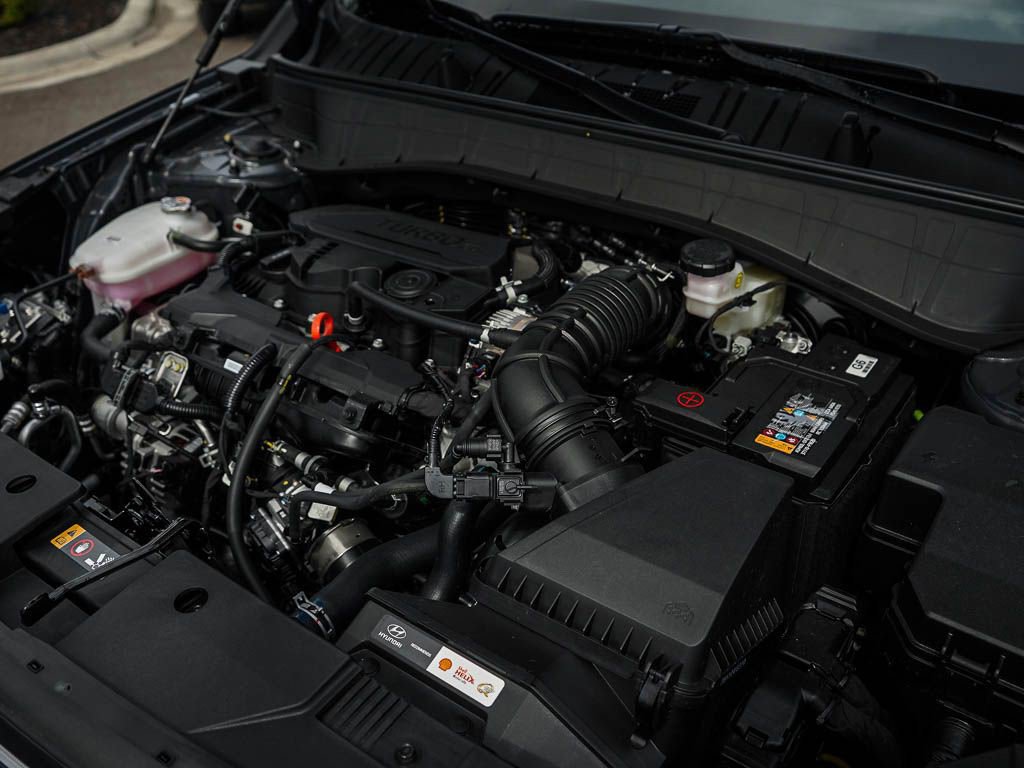 2026 Hyundai Kona Limited photo 4