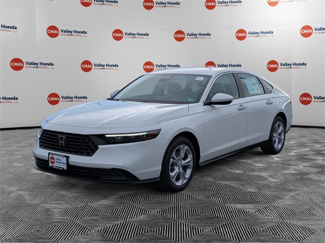 2025 Honda Accord LX's photo