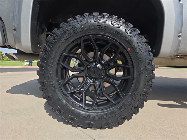 2025 Gmc Sierra 1500 SLT photo 24