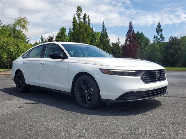 2025 Honda Accord SE photo 3