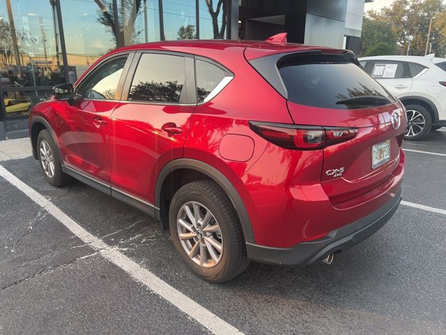 2023 Mazda CX-5 2.5 S Preferred photo 3