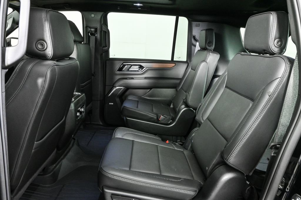 2026 Gmc Yukon XL Denali photo 16