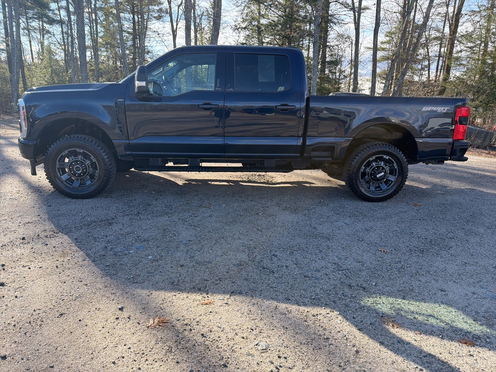 2024 Ford F-350 Lariat photo 4