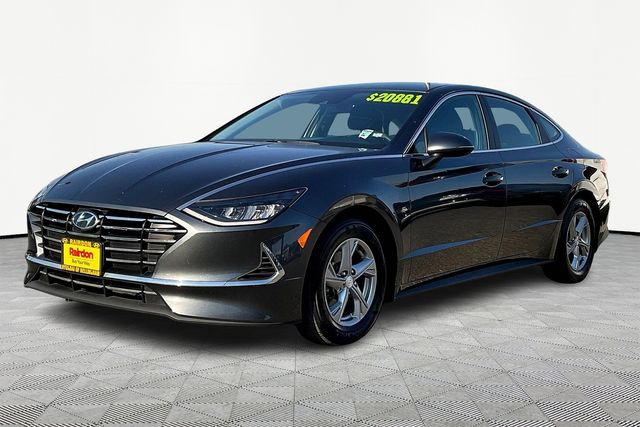 2022 Hyundai Sonata SE photo 2