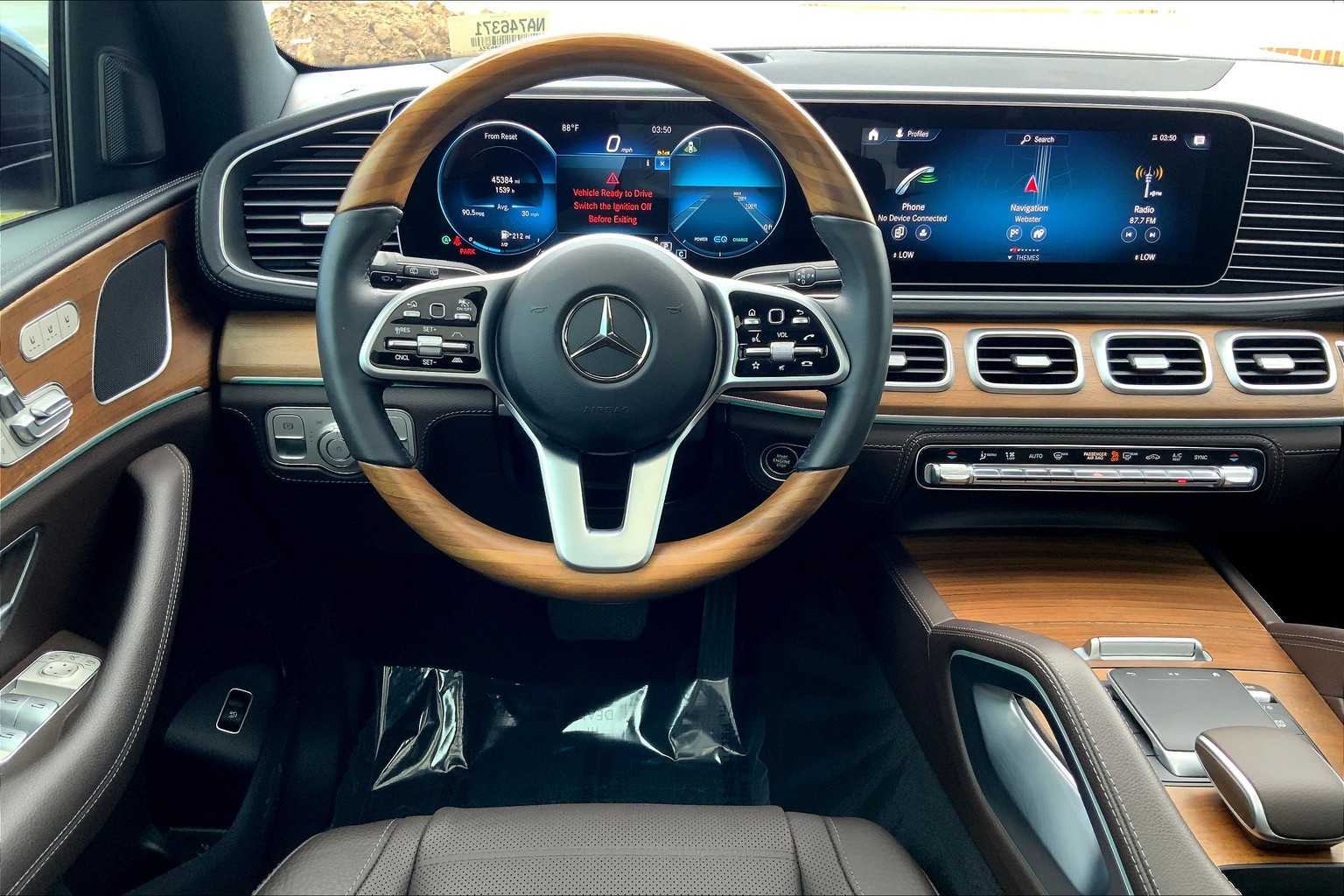 2022 Mercedes Benz GLE 450 4MATIC photo 5