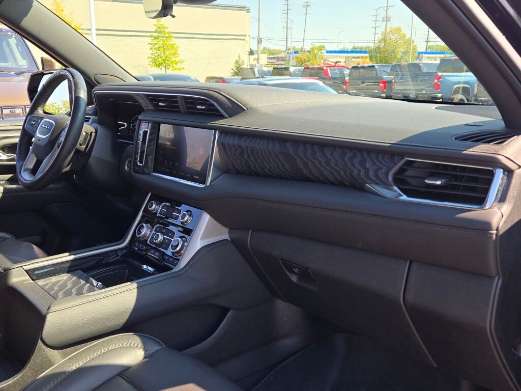 2023 Gmc Yukon XL Denali photo 4