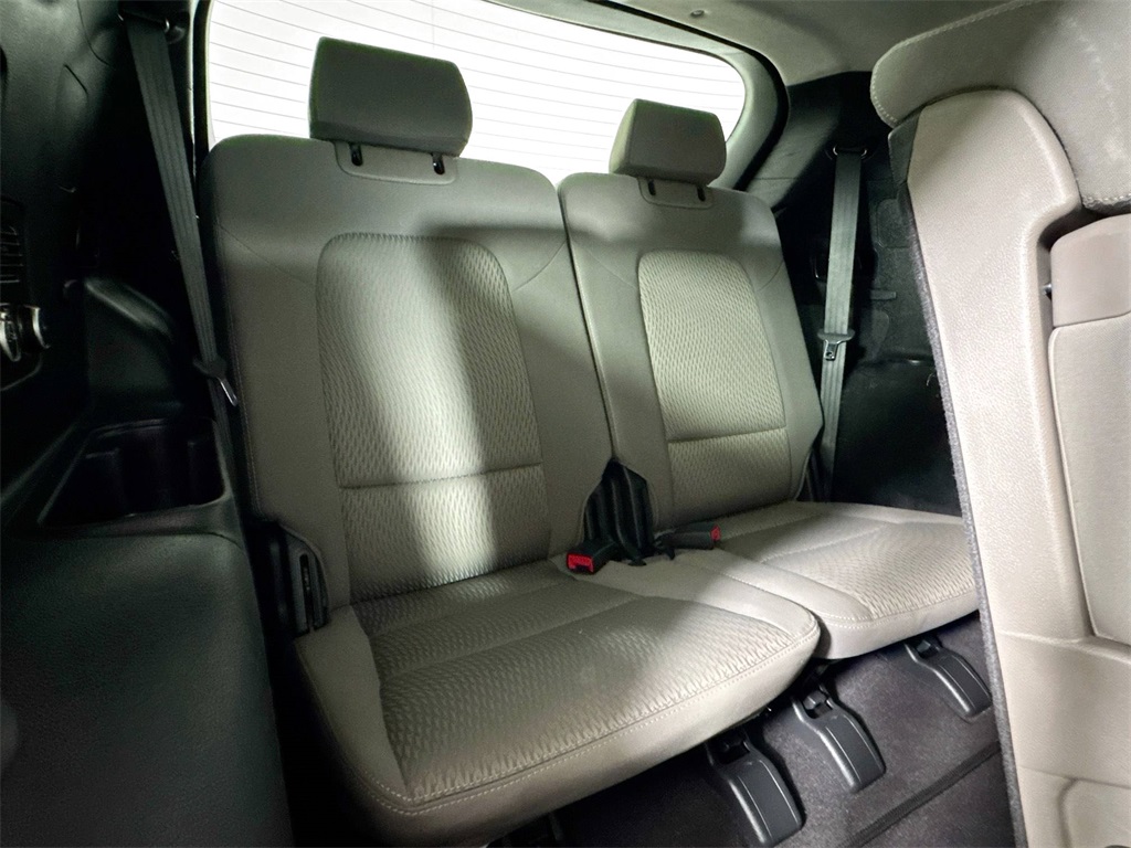 2017 Hyundai Santa Fe SE photo 17