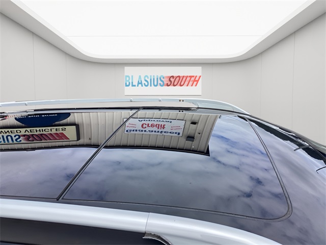 2016 Nissan Rogue SL photo 24