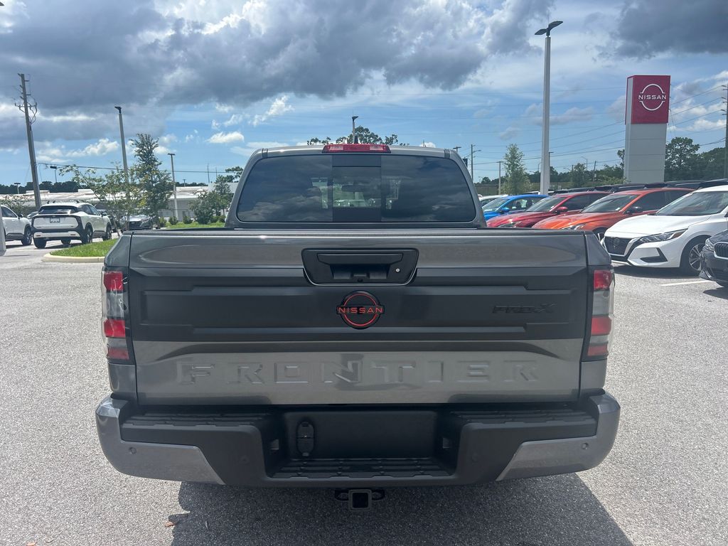 2025 Nissan Frontier PRO-X photo 3