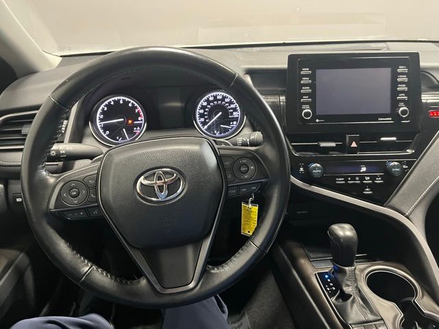 2023 Toyota Camry SE photo 12