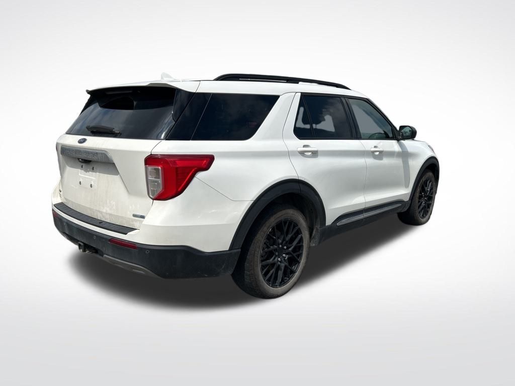 2020 Ford Explorer XLT photo 4