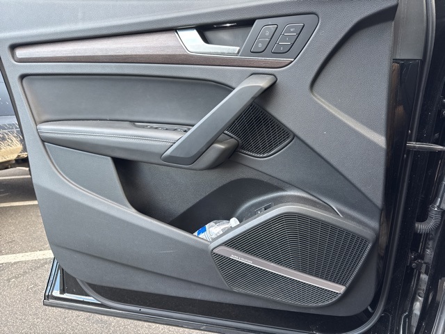 2021 Audi Q5 45 Premium Plus photo 8