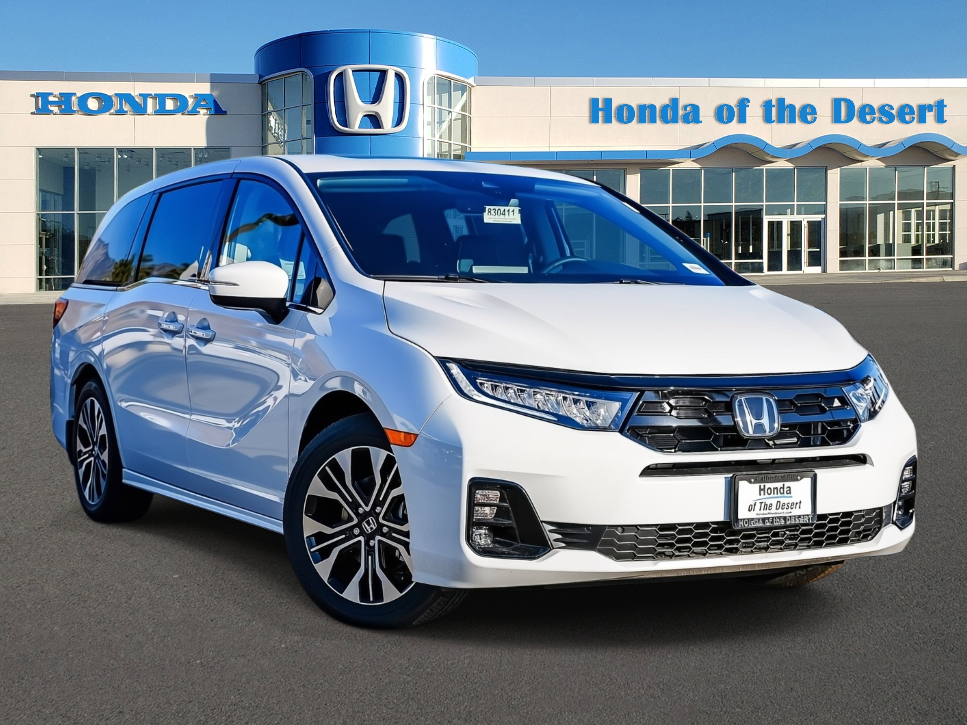2026 Honda Odyssey Elite's photo