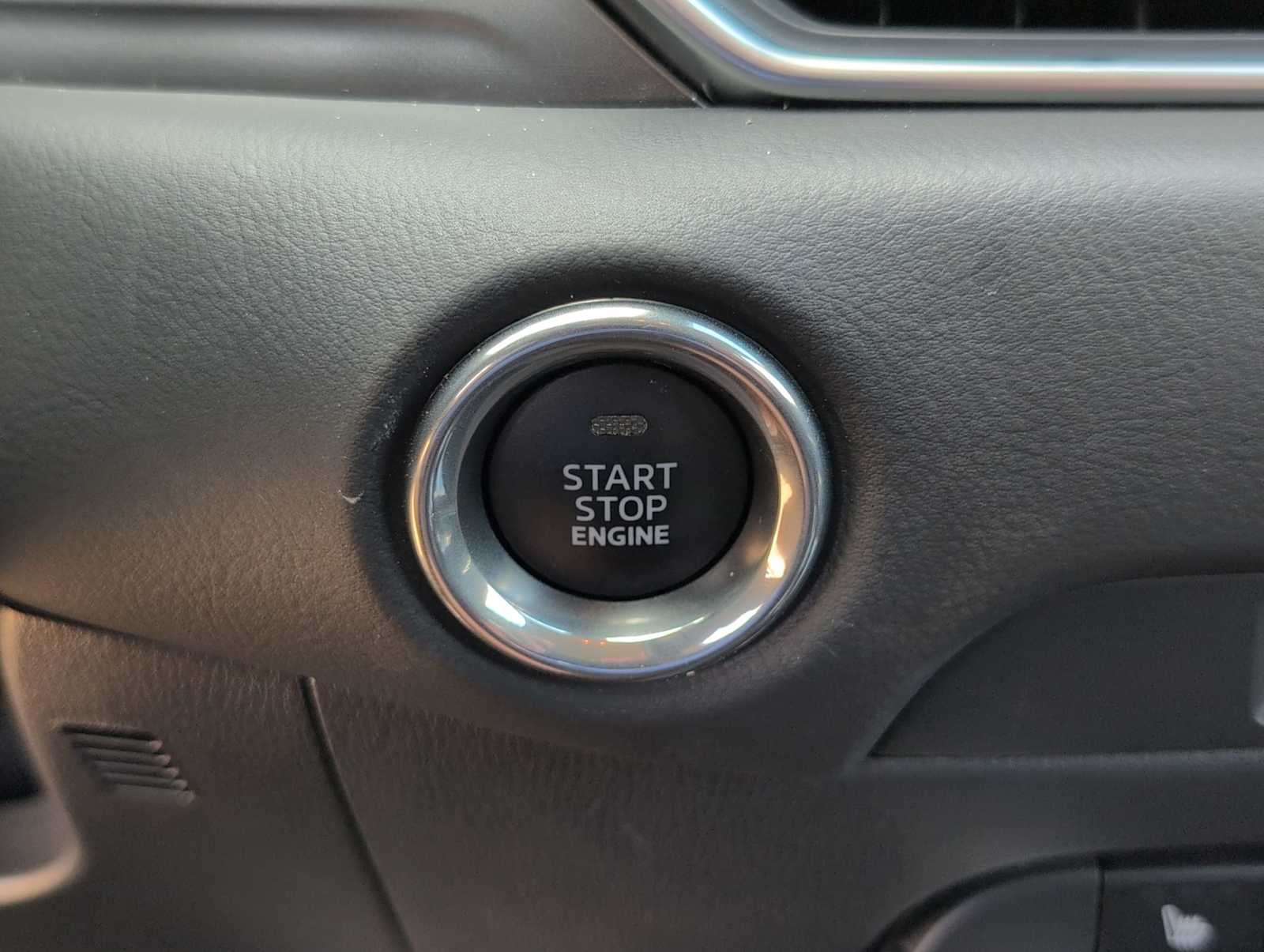 2024 Mazda CX-5 2.5 Select photo 16