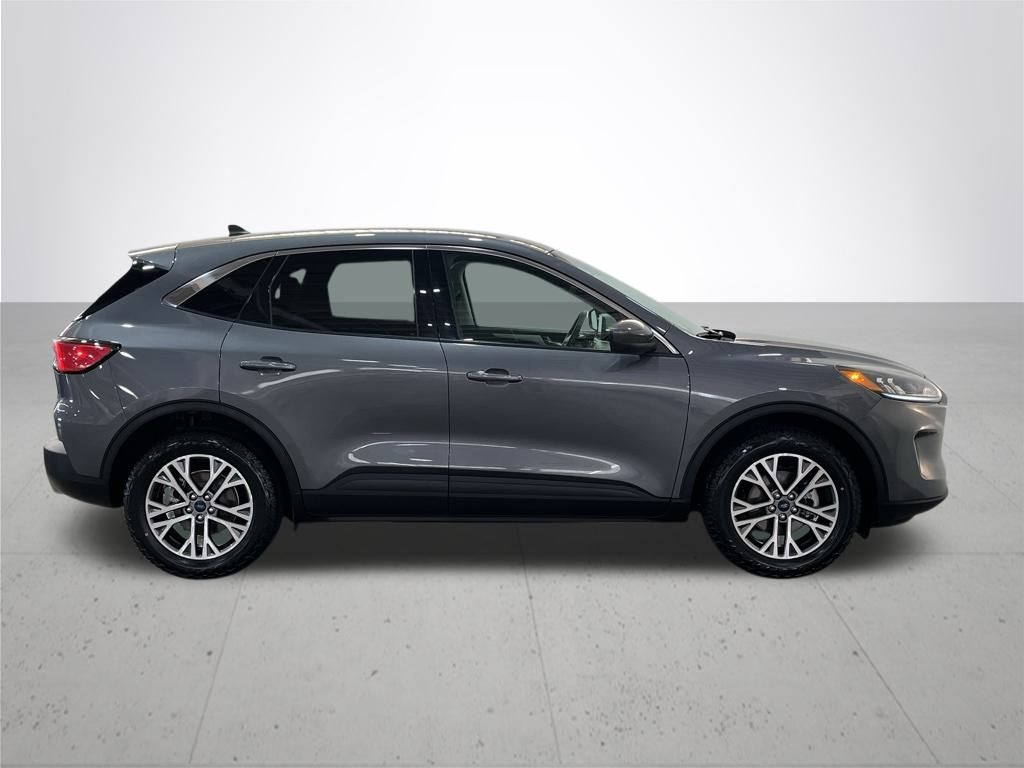 2022 Ford Escape Hybrid SEL photo 8