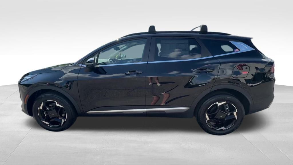 2026 Kia Sportage EX photo 2