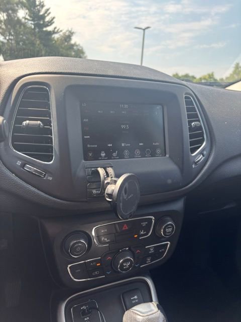 2021 Jeep Compass Latitude photo 11