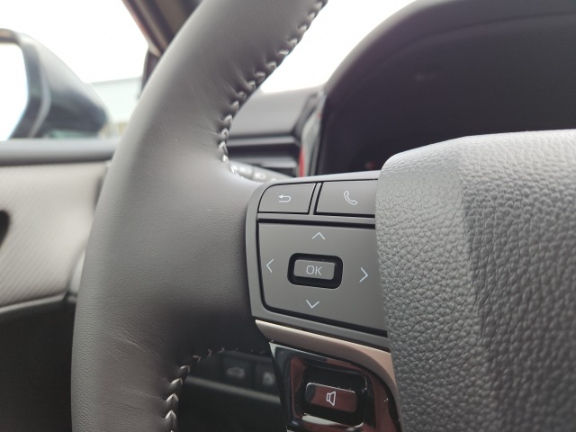 2026 Toyota Camry SE photo 30