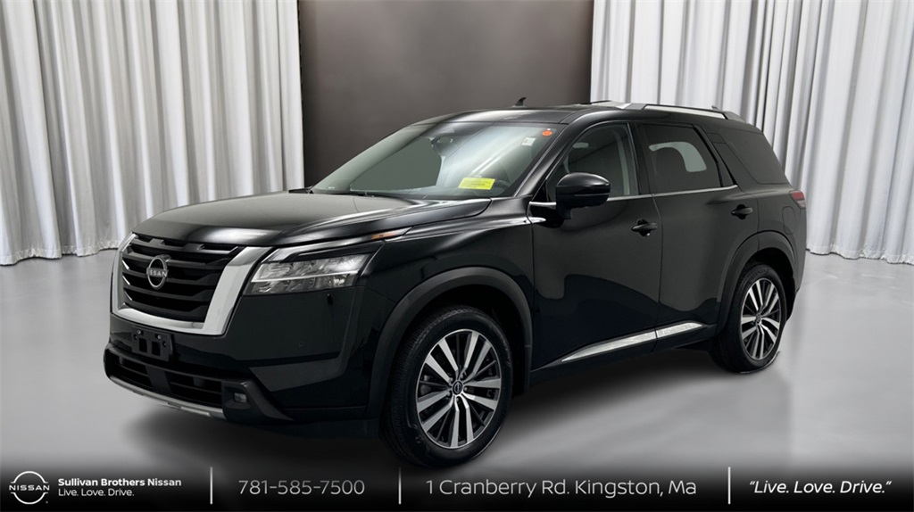 2022 Nissan Pathfinder Platinum