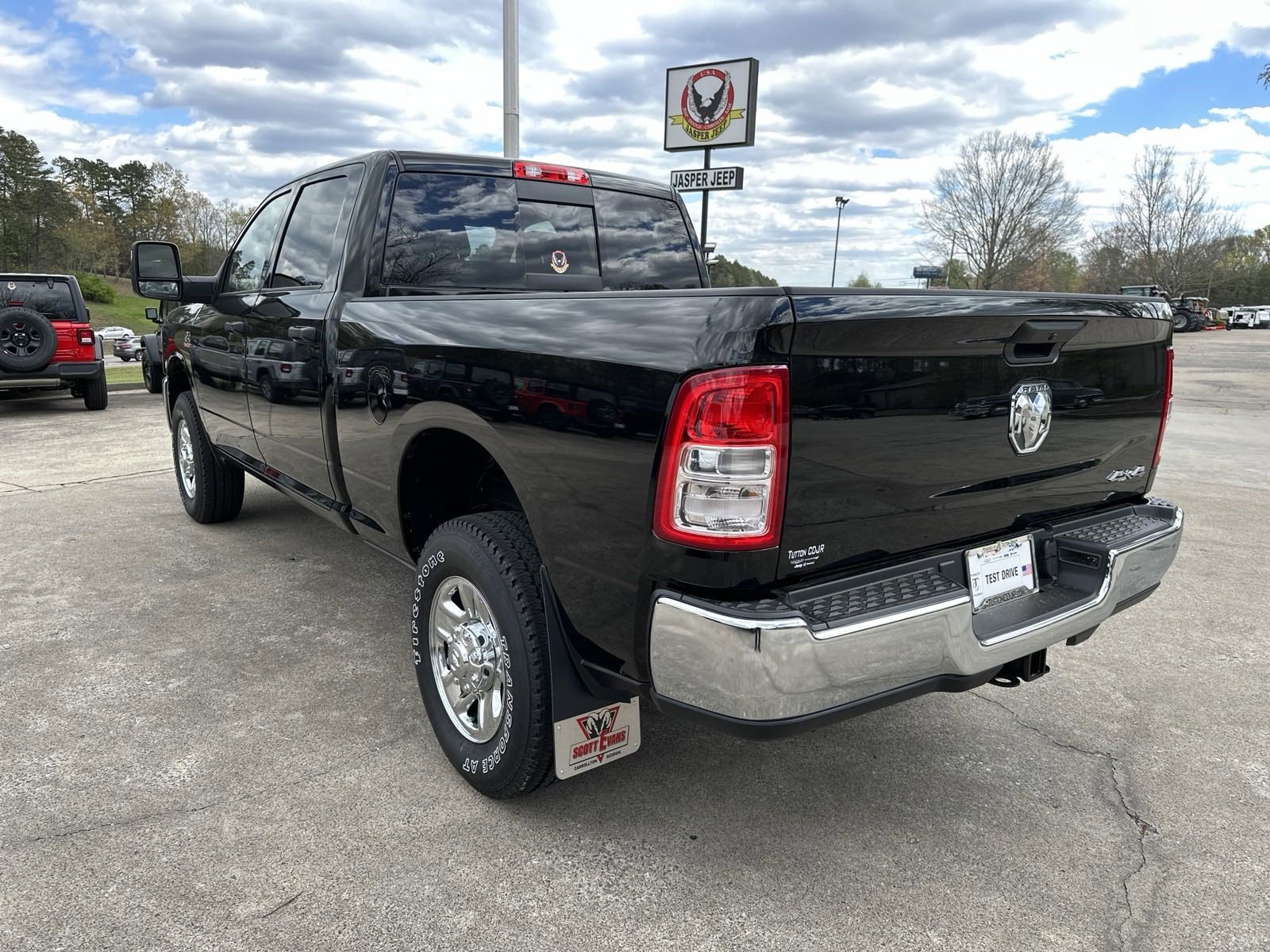 2024 Ram 2500 photo 5
