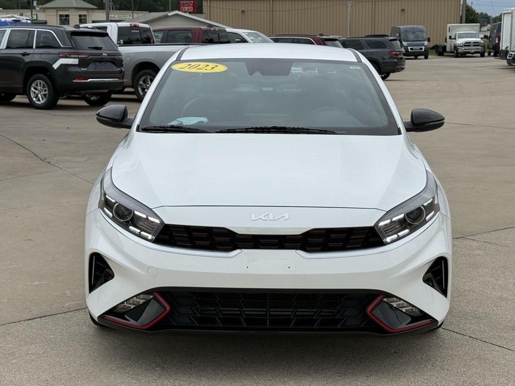2023 Kia Forte GT-Line photo 2
