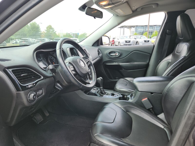 2019 Jeep Cherokee Altitude photo 4