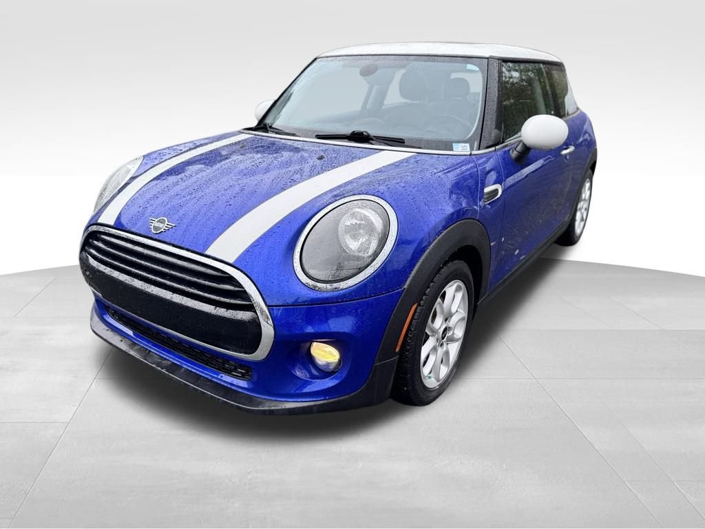 2019 MINI Hardtop 2 Door Base's photo