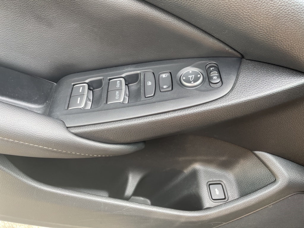 2019 Honda Accord Sport photo 9