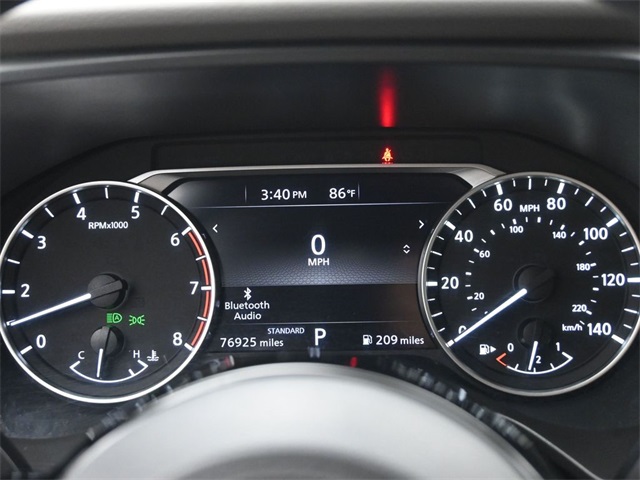 2023 Nissan Rogue SV photo 3