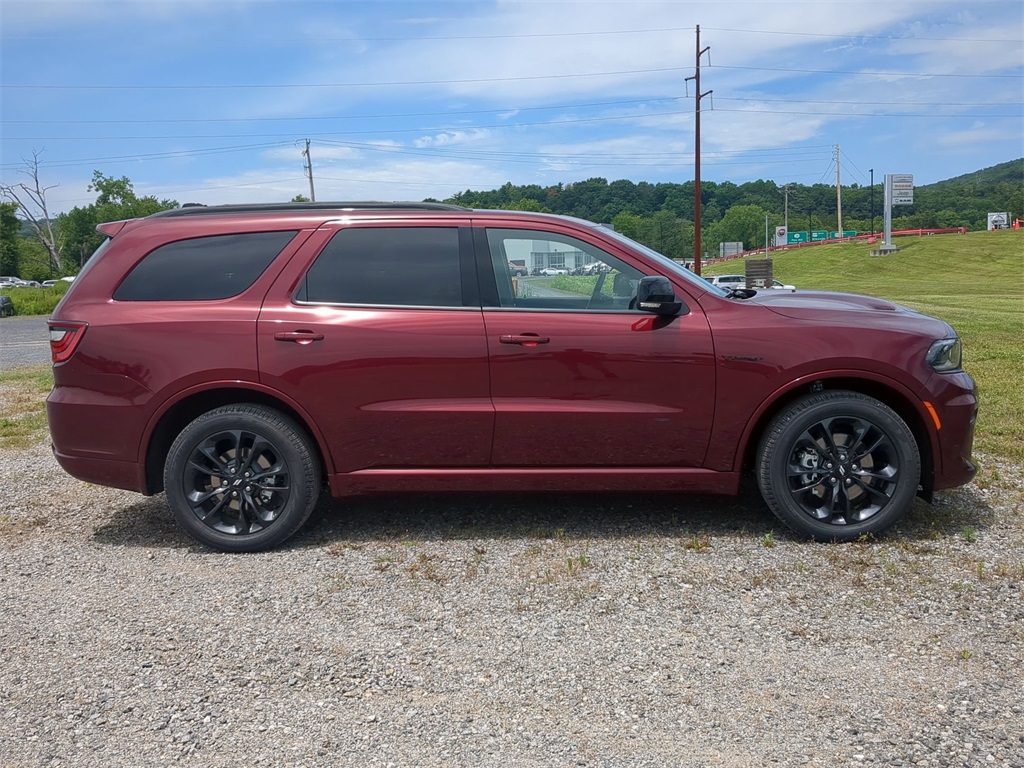 2025 Dodge Durango R/T Premium photo 2