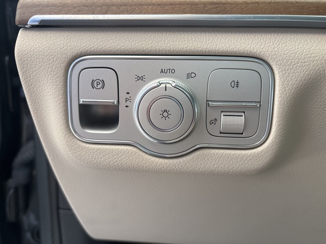 2022 Mercedes Benz GLE 350 4MATIC photo 11