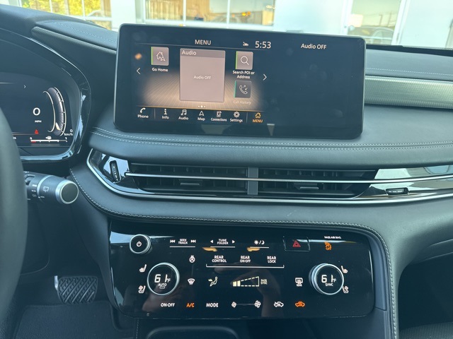 2023 Infiniti QX60 Luxe photo 12