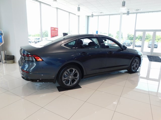 2025 Honda Accord Hybrid EX-L photo 3