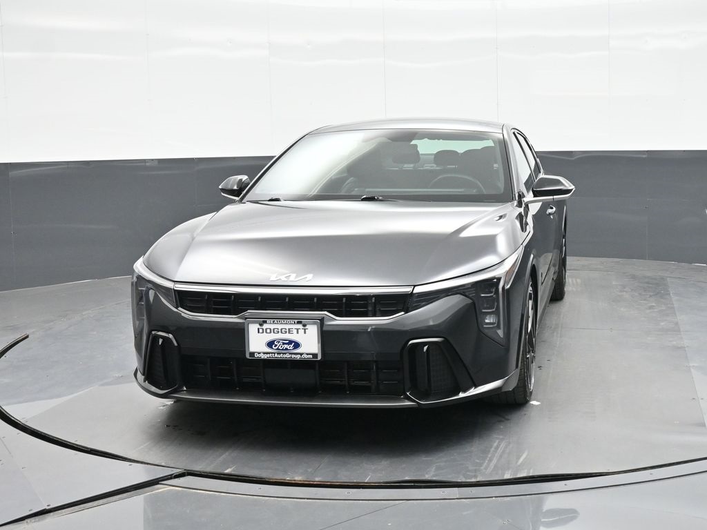 2025 Kia K4 GT-Line photo 17