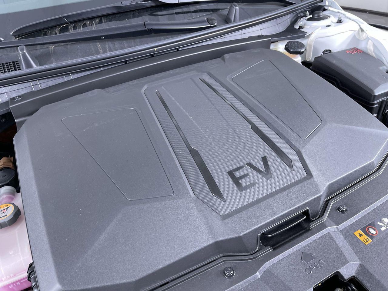 2025 Hyundai Ioniq 5 photo 24