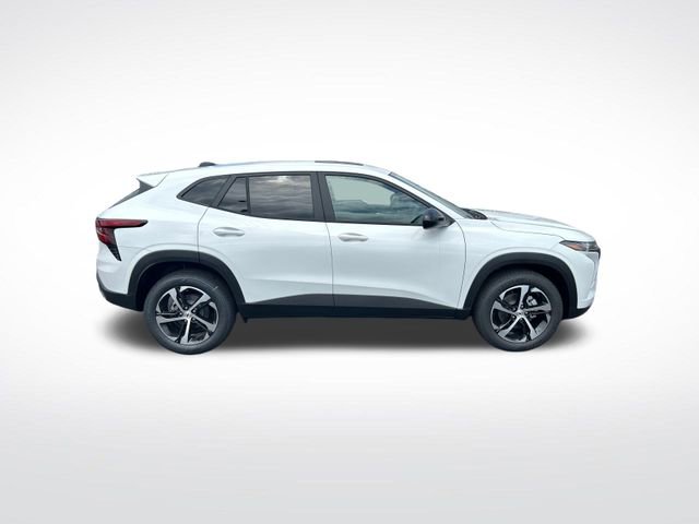 2025 Chevrolet Trax photo 6