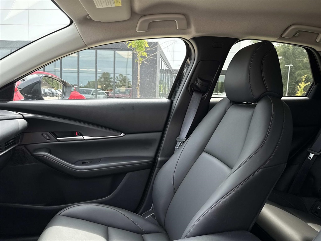 2023 Mazda CX-30 2.5 Select photo 14