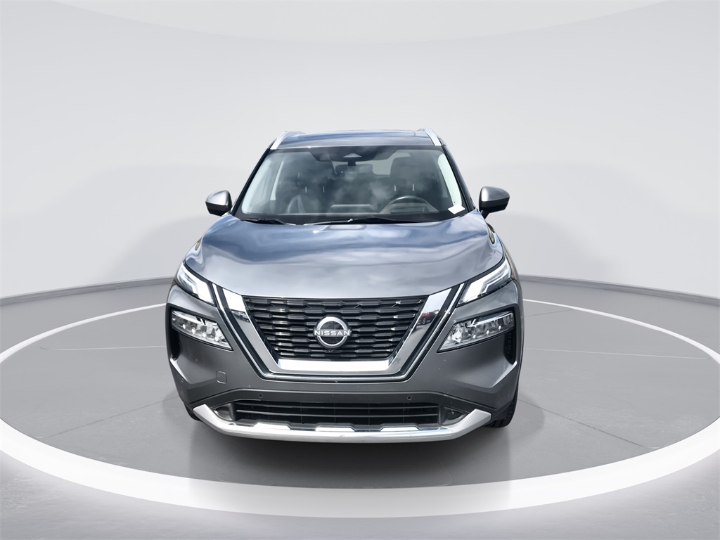 2023 Nissan Rogue Platinum photo 3