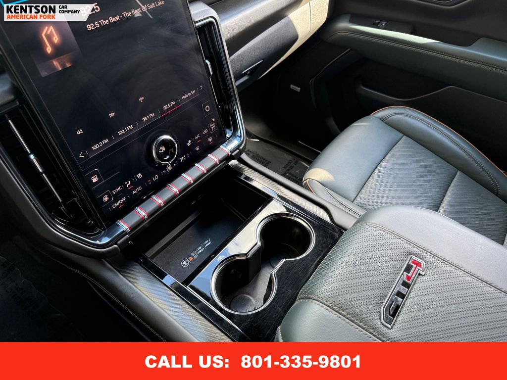 2025 Gmc Yukon XL AT4 photo 24