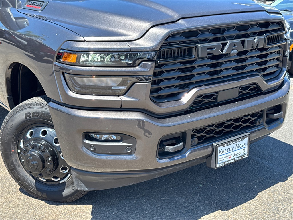2025 Ram 3500 Big Horn photo 3