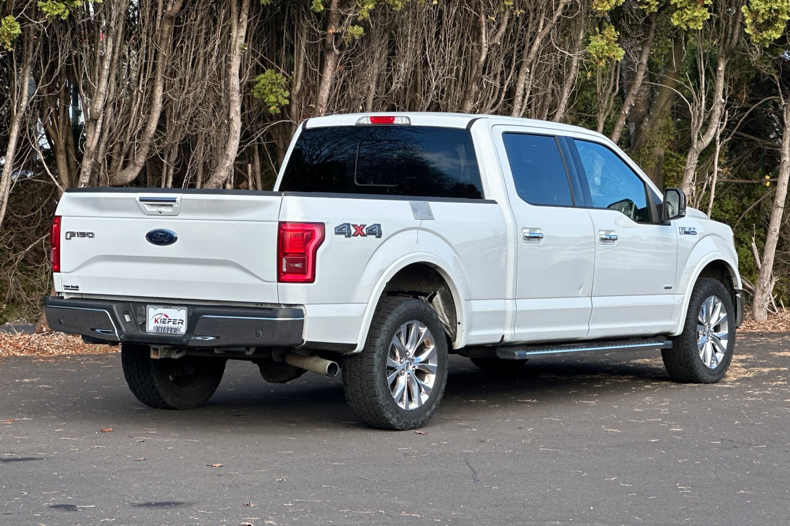 2015 Ford F-150 Lariat photo 4