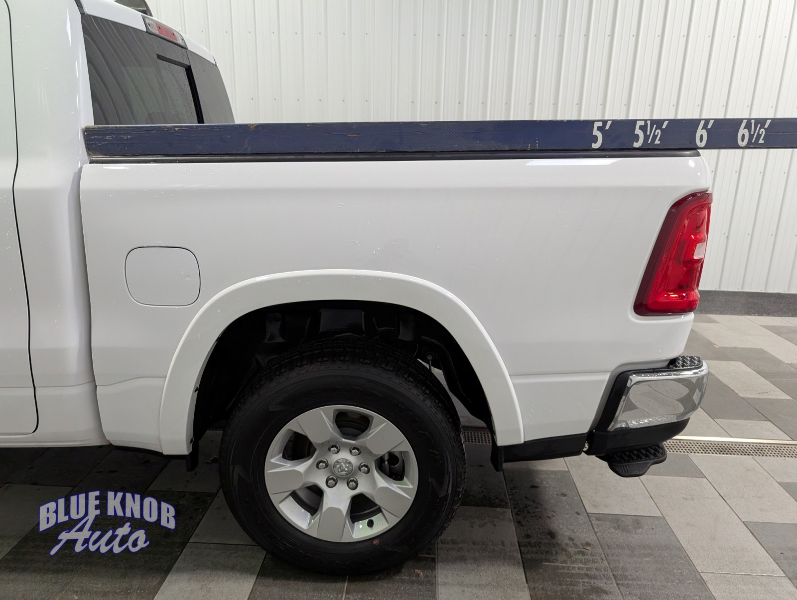 2025 Ram 1500 Big Horn Lone Star photo 3