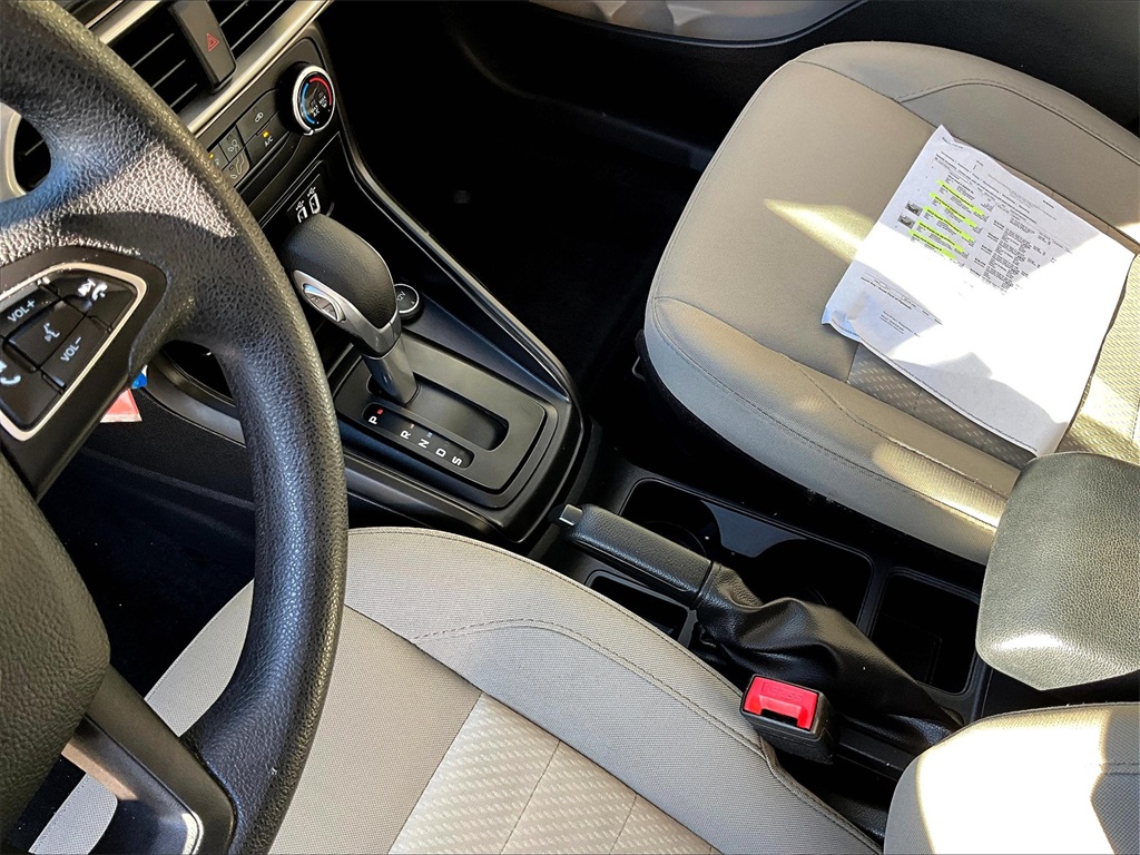 2022 Ford EcoSport S photo 19