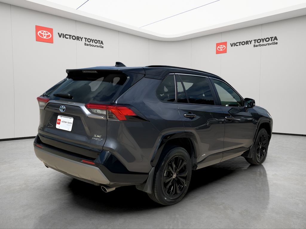 2024 Toyota RAV4 Hybrid XSE photo 3