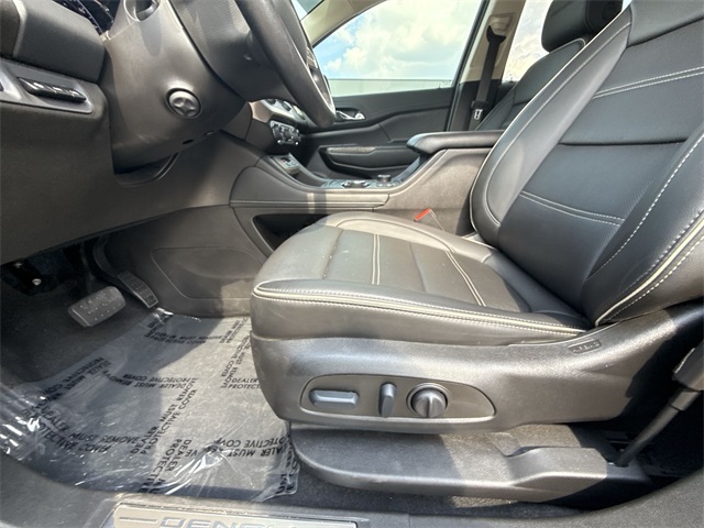 2022 Gmc Acadia Denali photo 11