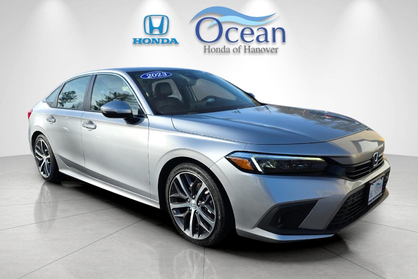 2023 Honda Civic Touring's photo