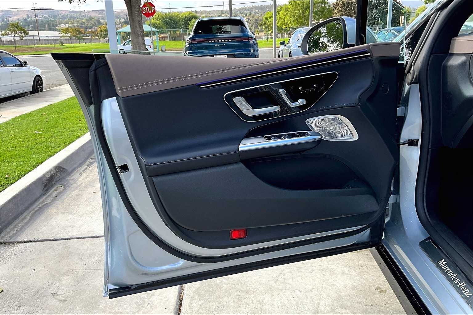 2023 Mercedes Benz EQE Sedan 500 4MATIC photo 21